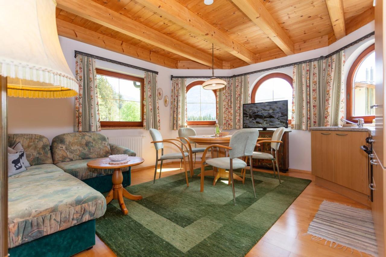 Pension Sonneck โลเฟอร์ ภายนอก รูปภาพ