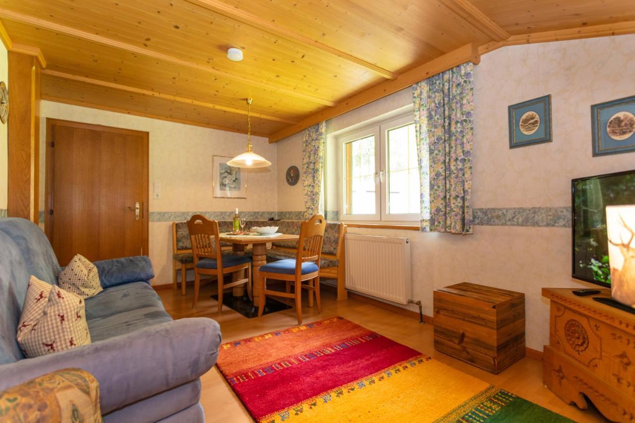 Pension Sonneck โลเฟอร์ ภายนอก รูปภาพ