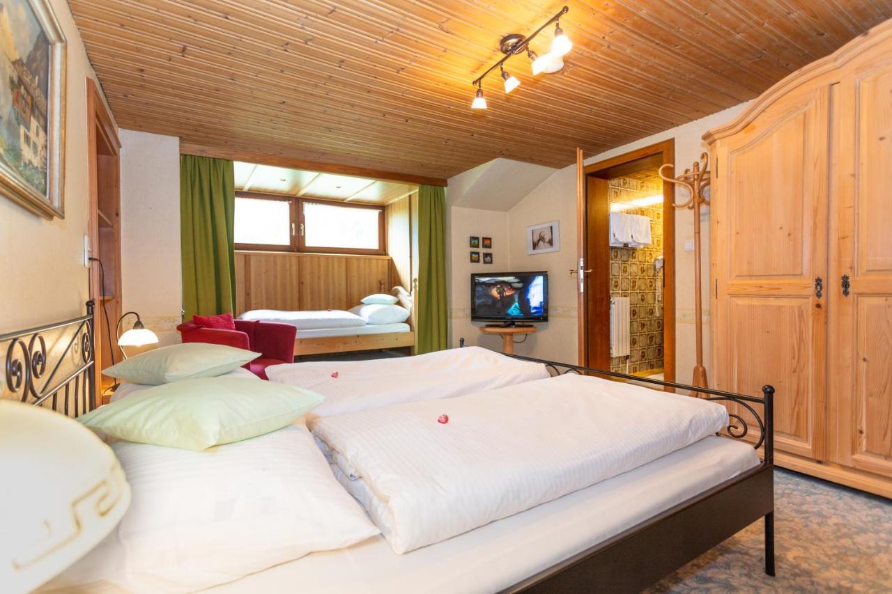 Pension Sonneck โลเฟอร์ ภายนอก รูปภาพ